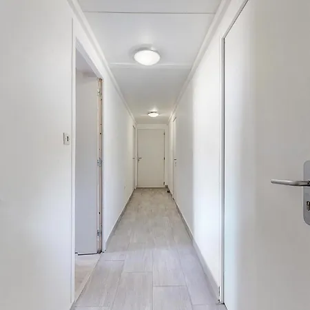 In With Kitchenette 아파트 *