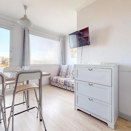 아파트 In With Kitchenette *