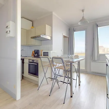 In With Kitchenette 아파트 쿠크