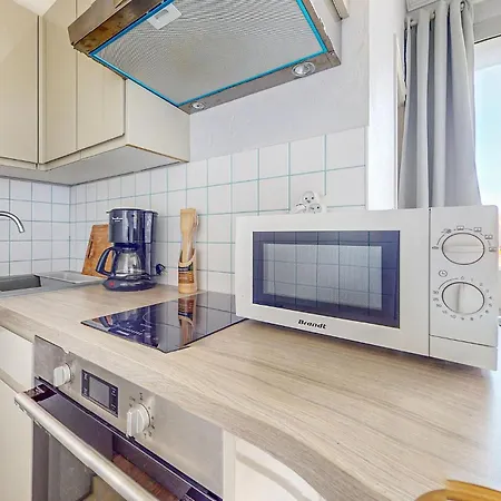 아파트 In With Kitchenette 쿠크